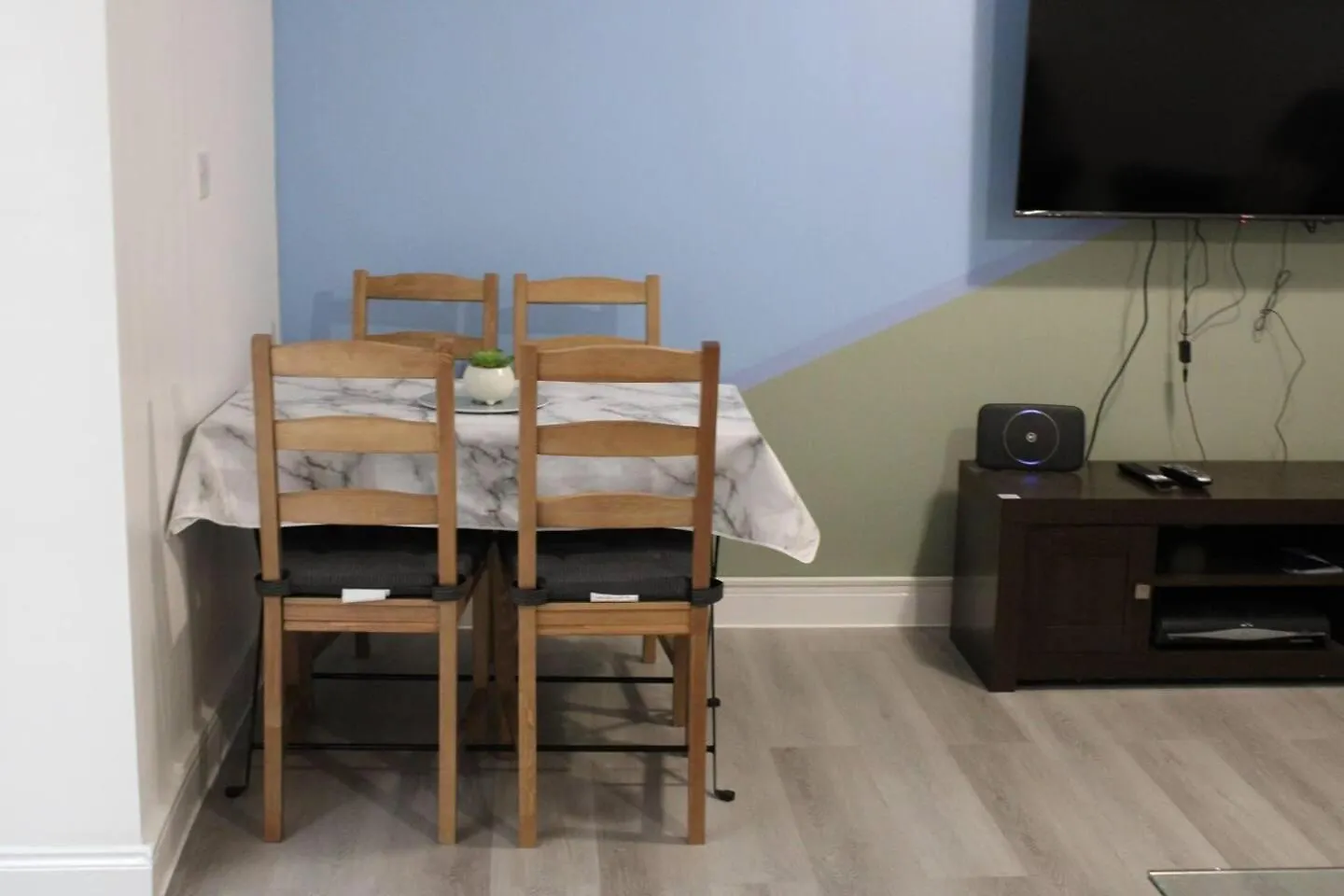 Stunning 2-Bed Ground Floor Apartment In 罗姆福特 0*,  英国