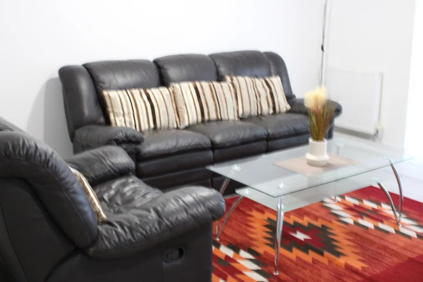 Stunning 2-Bed Ground Floor Apartment In 罗姆福特